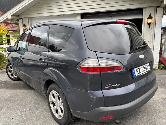 Ford S-Max 2009 photo 2