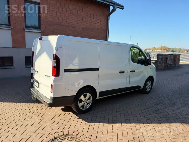 Renault Trafic 2020 photo 4