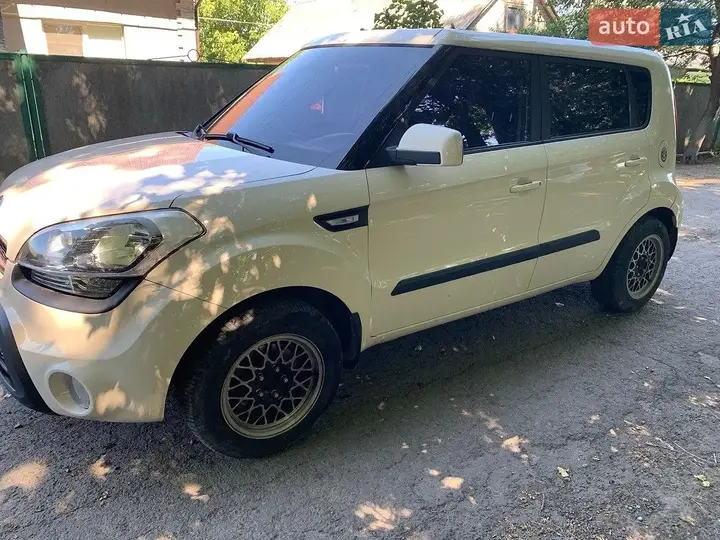 Kia Soul 2013 photo 2