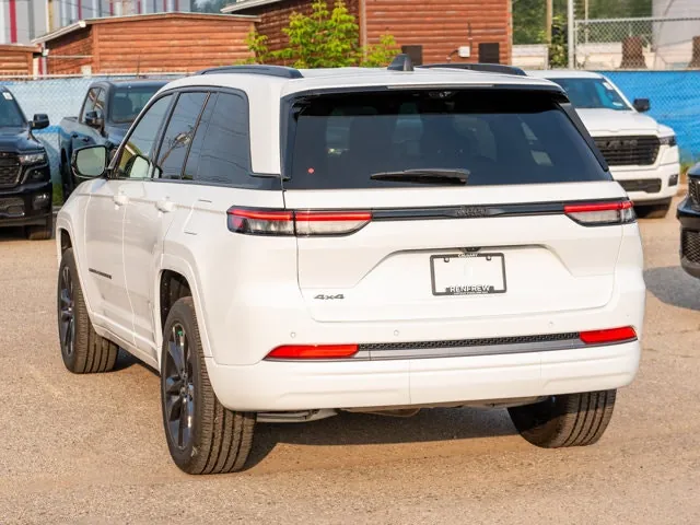 Jeep Grand Cherokee 2026 photo 4