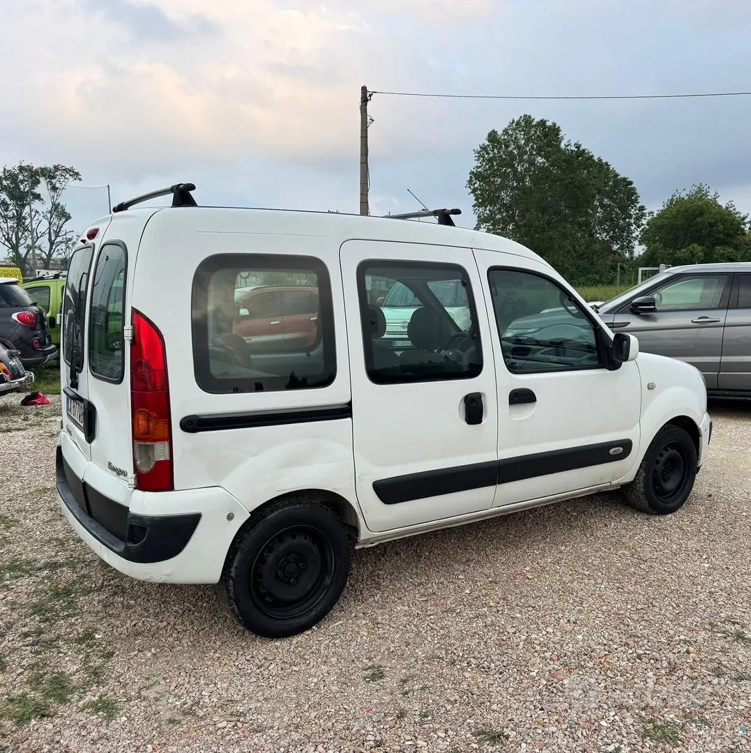 Renault Kangoo 2005 photo 4