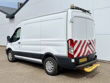 Ford Transit 2018 photo 2