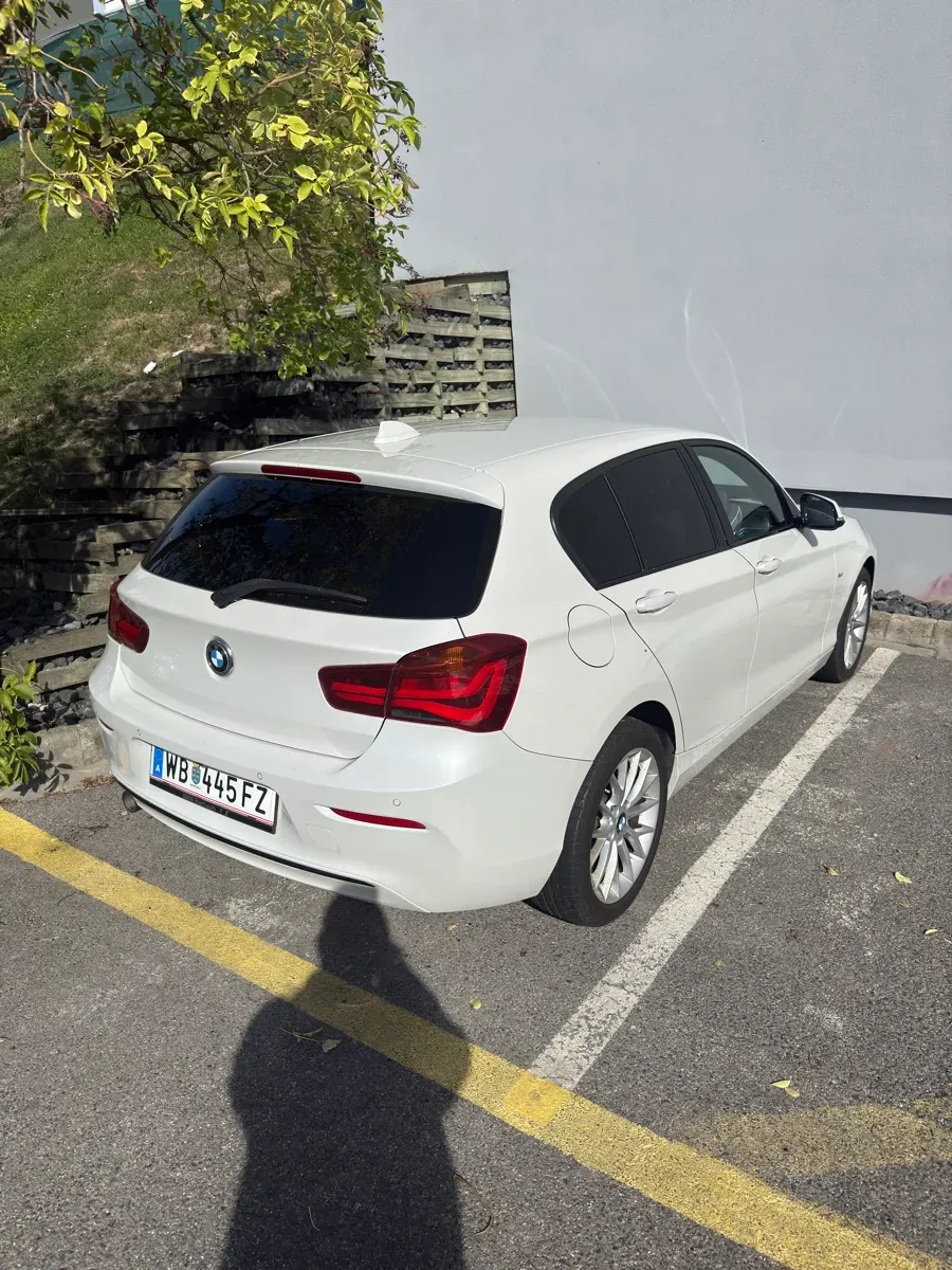 BMW 1 Series 2017 photo 2