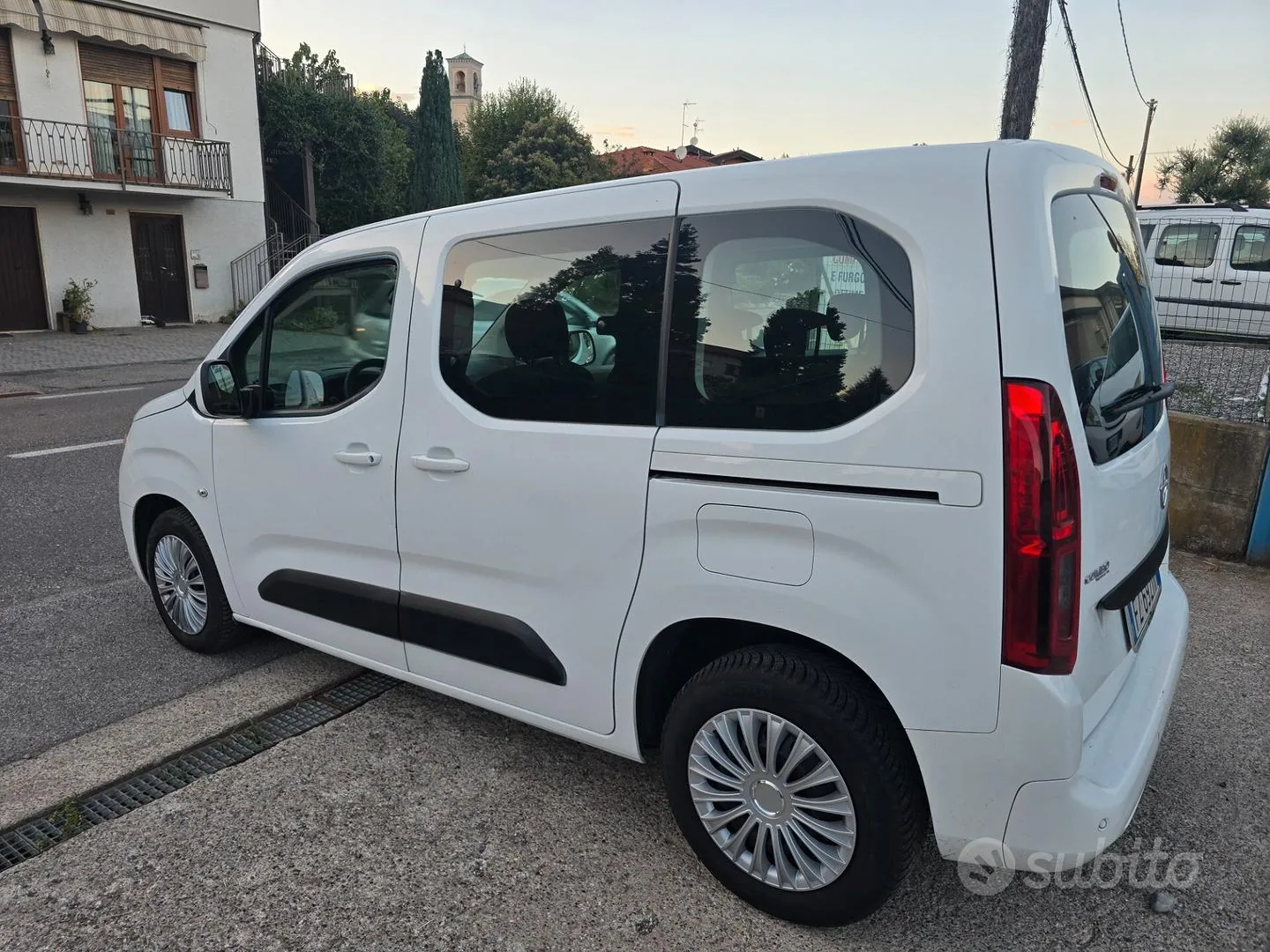 Opel Combo Life 2020 photo 3