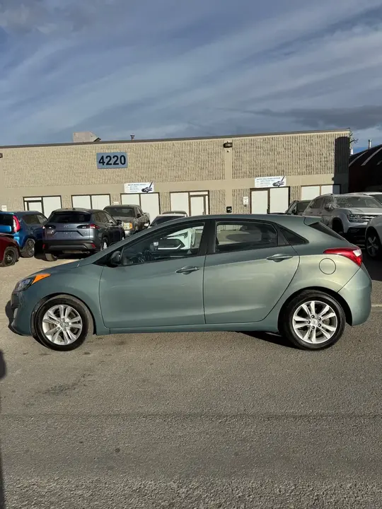 Hyundai Elantra 2014 photo 4