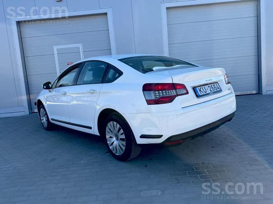 Citroen C5 2013 photo 4