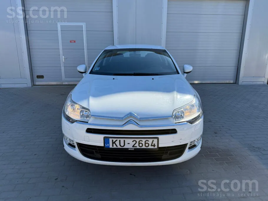 Citroen C5 2013 photo 2