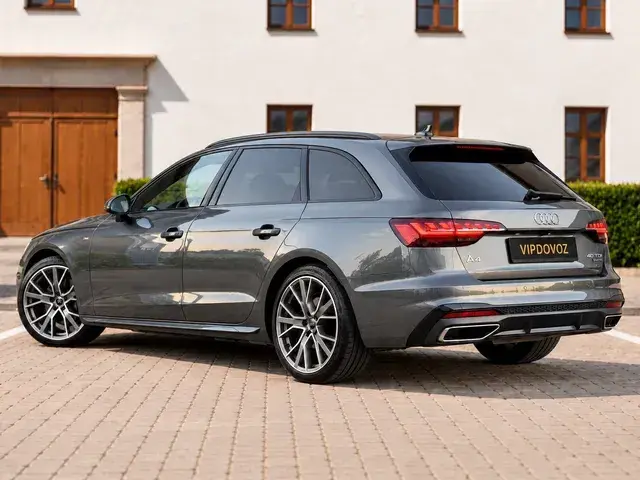 Audi A4 Avant 2023 photo 2