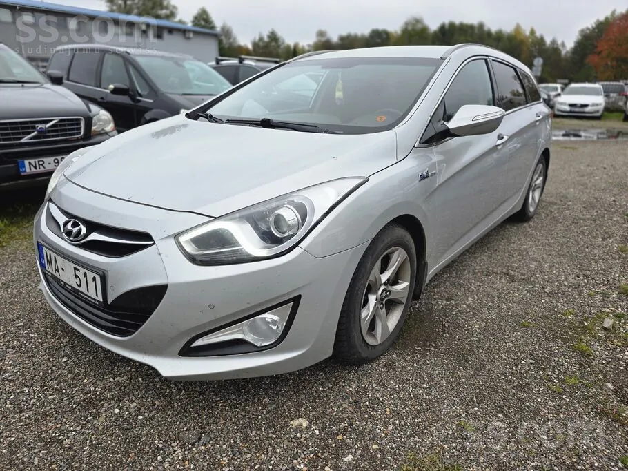 Hyundai I40