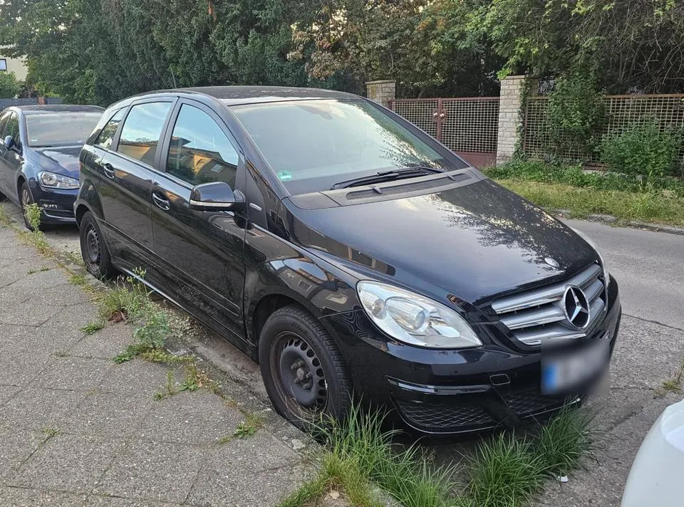 Mercedes-Benz B160