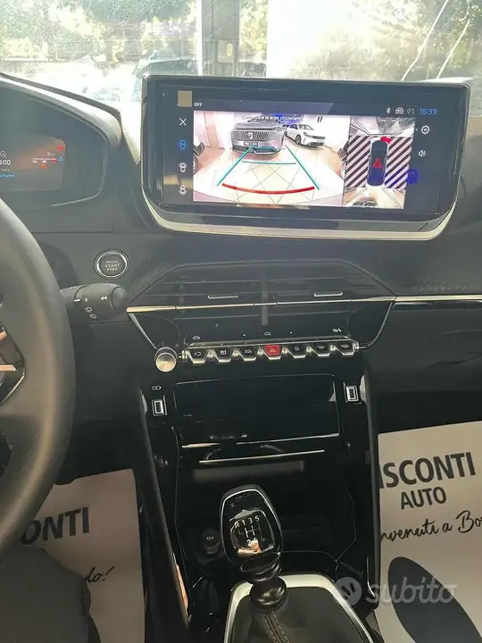 Peugeot 2008 2025 photo 4