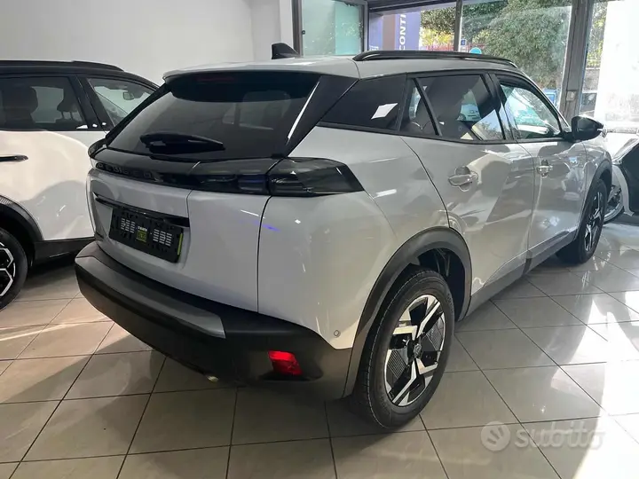 Peugeot 2008 2025 photo 2