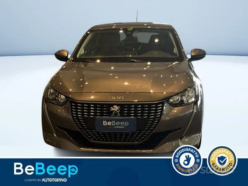 Peugeot 208 2021 photo 3
