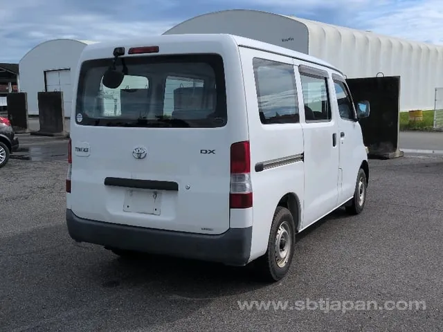 Toyota Townace 2011 photo 4
