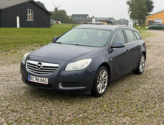 Opel Insignia 2009 photo 2
