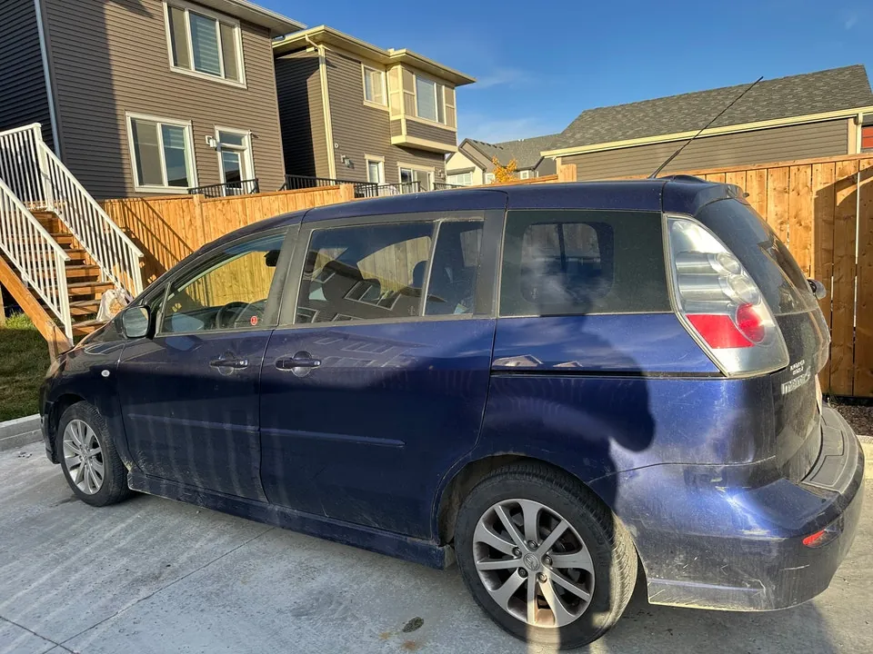 Mazda 5 2007 photo 3