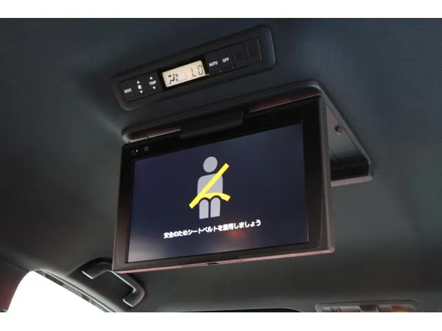 Toyota Es-300 2019 photo 4