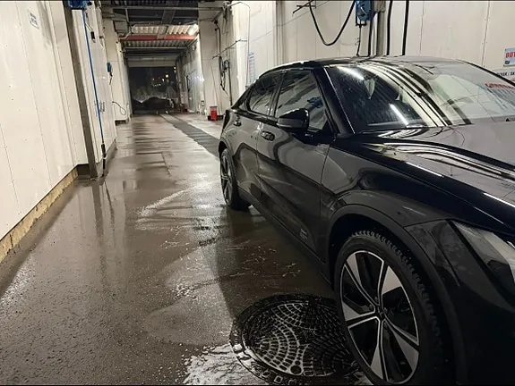 Polestar 2 2023 photo 4