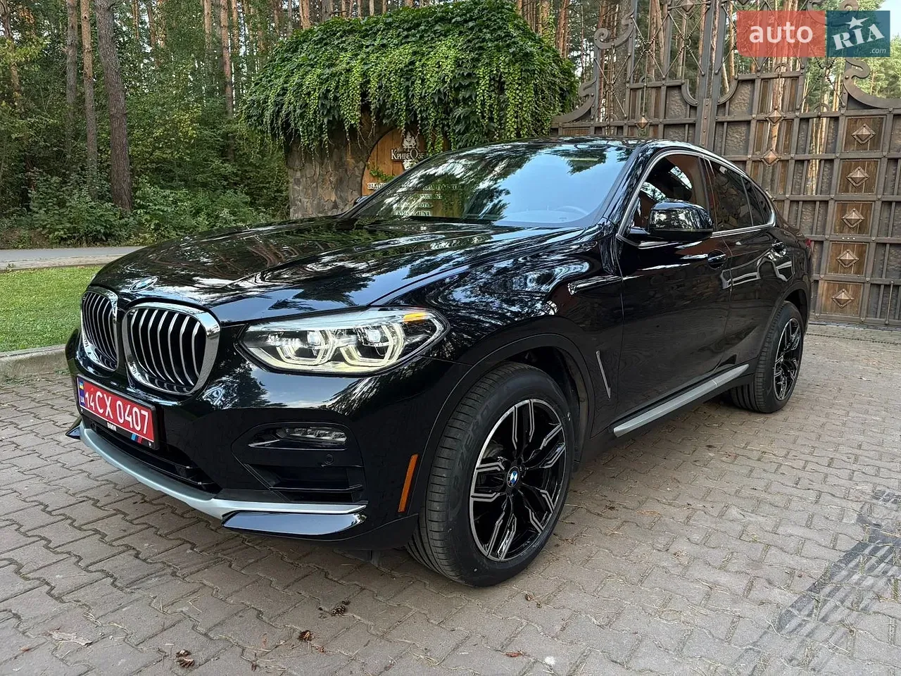 BMW X4 2021 photo 2