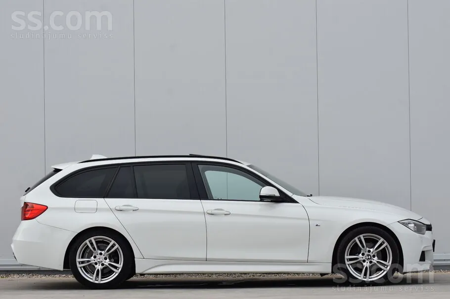 BMW 318 2014 photo 2