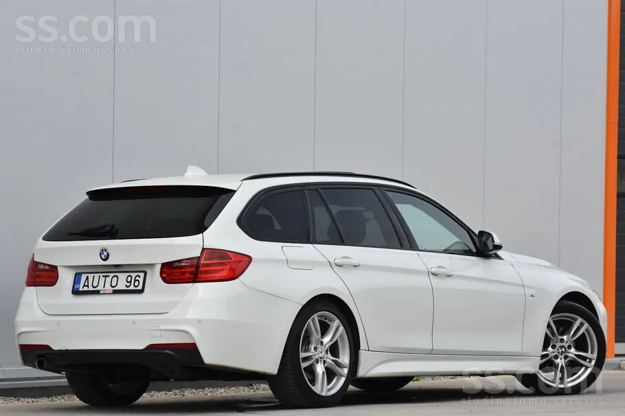 BMW 318 2014 photo 3