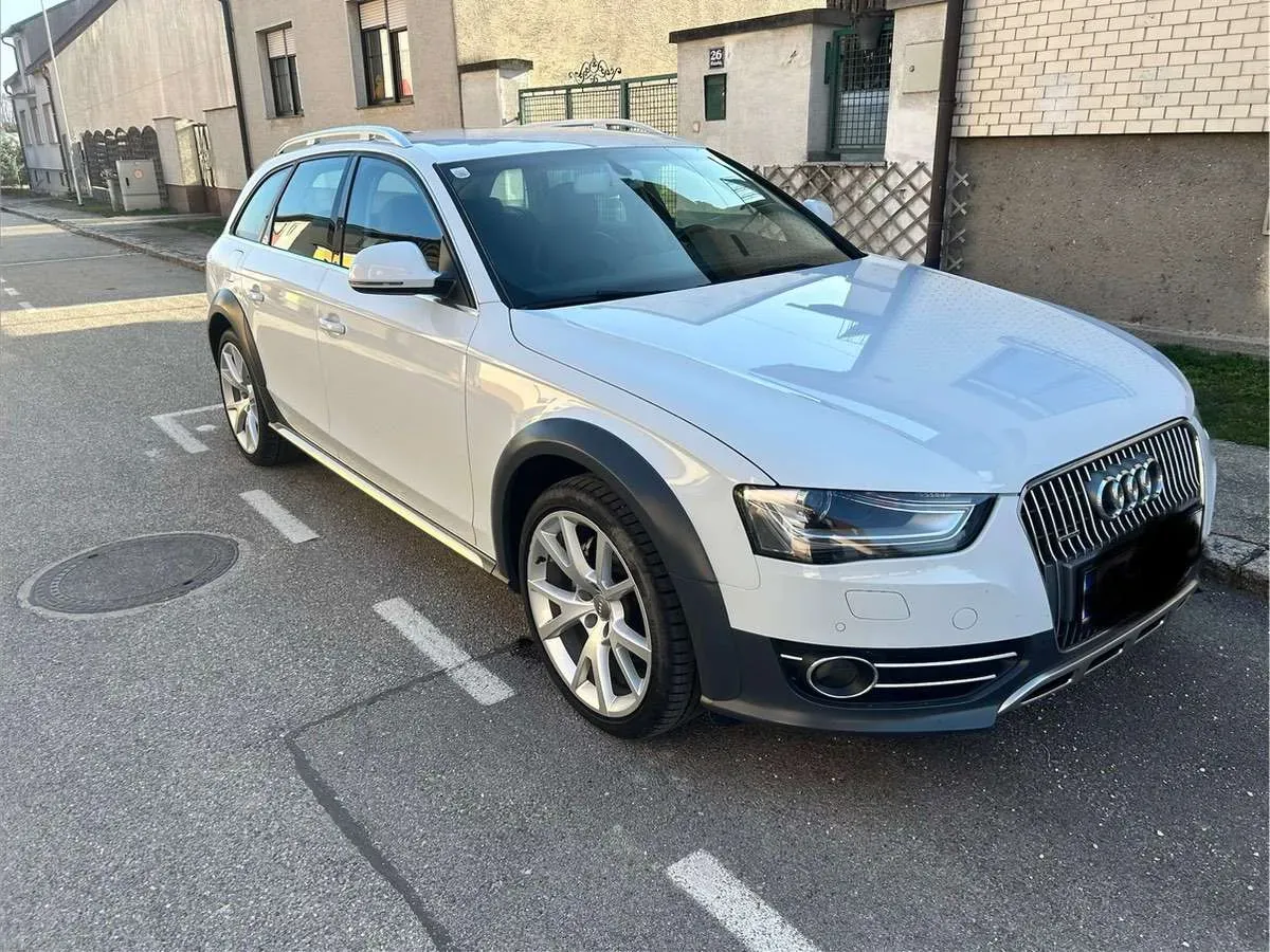Audi A4 Allroad 2014 photo 2