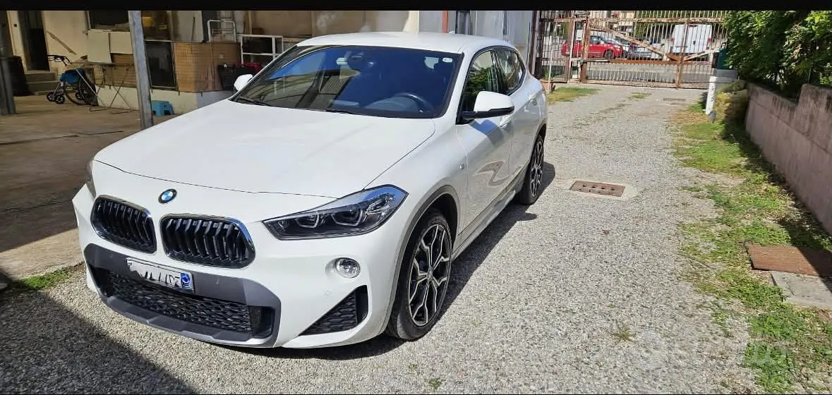 BMW X2 2020 photo 2