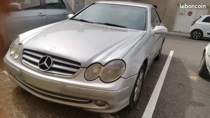 Mercedes-Benz Classe Clk 2003 photo 2