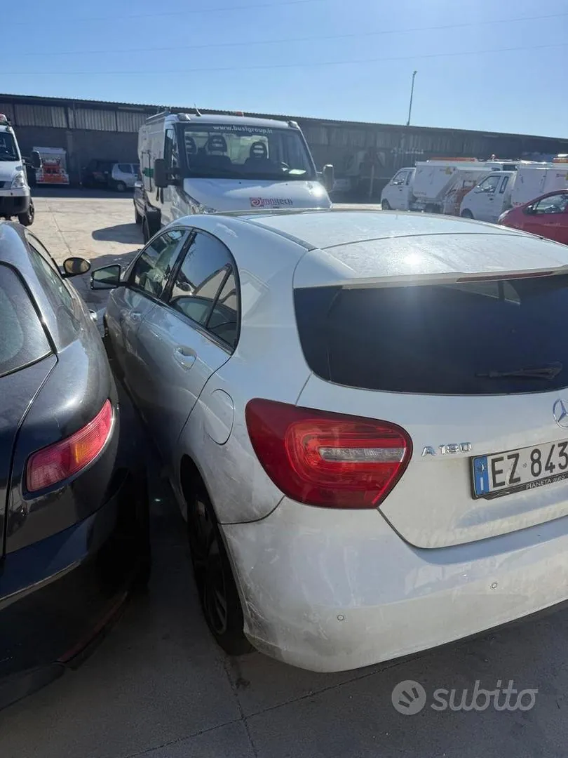 Mercedes-Benz C-Class 2015 photo 2