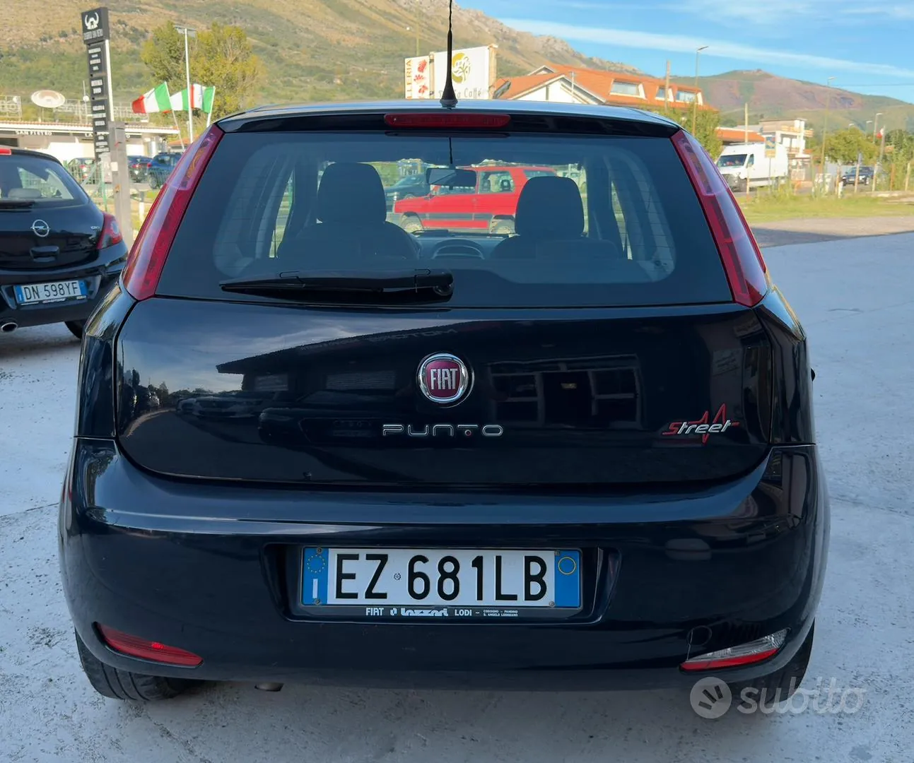 Fiat Punto 2015 photo 4