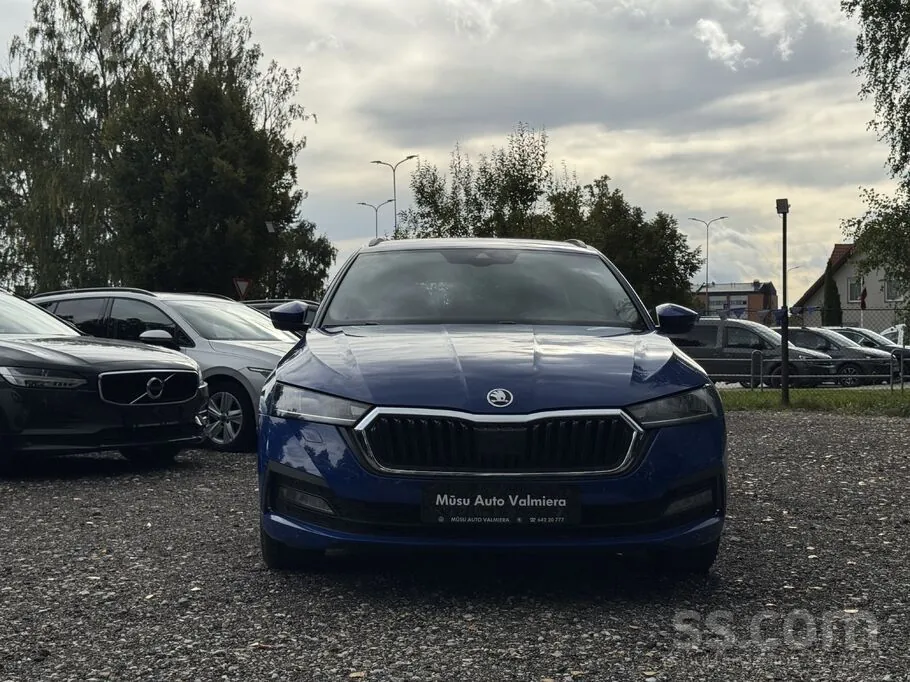 Skoda Octavia 2021 photo 2