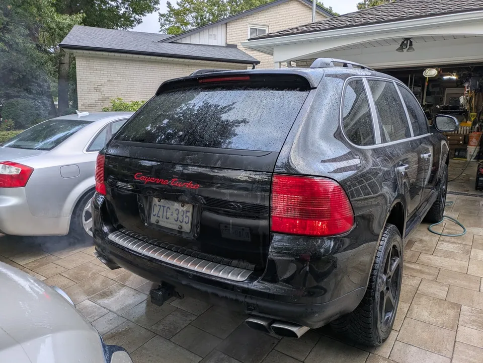Porsche Cayenne 2005 photo 2