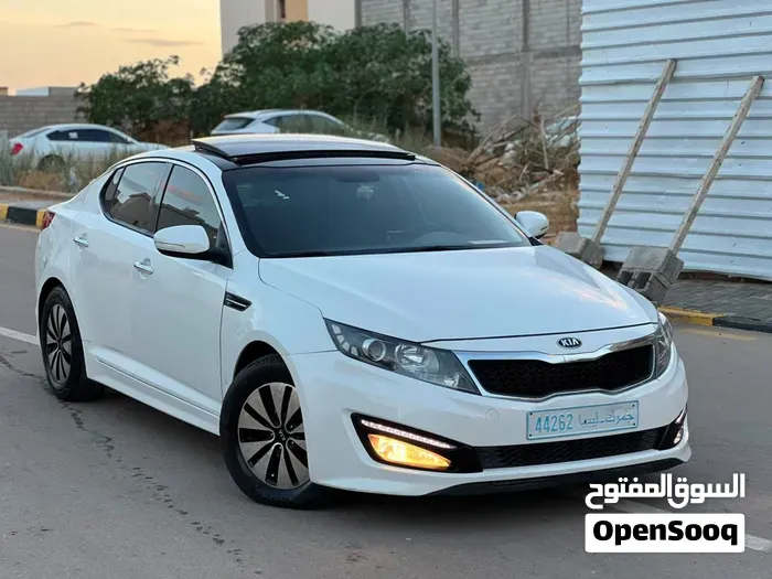 Kia K5 2012 photo 3