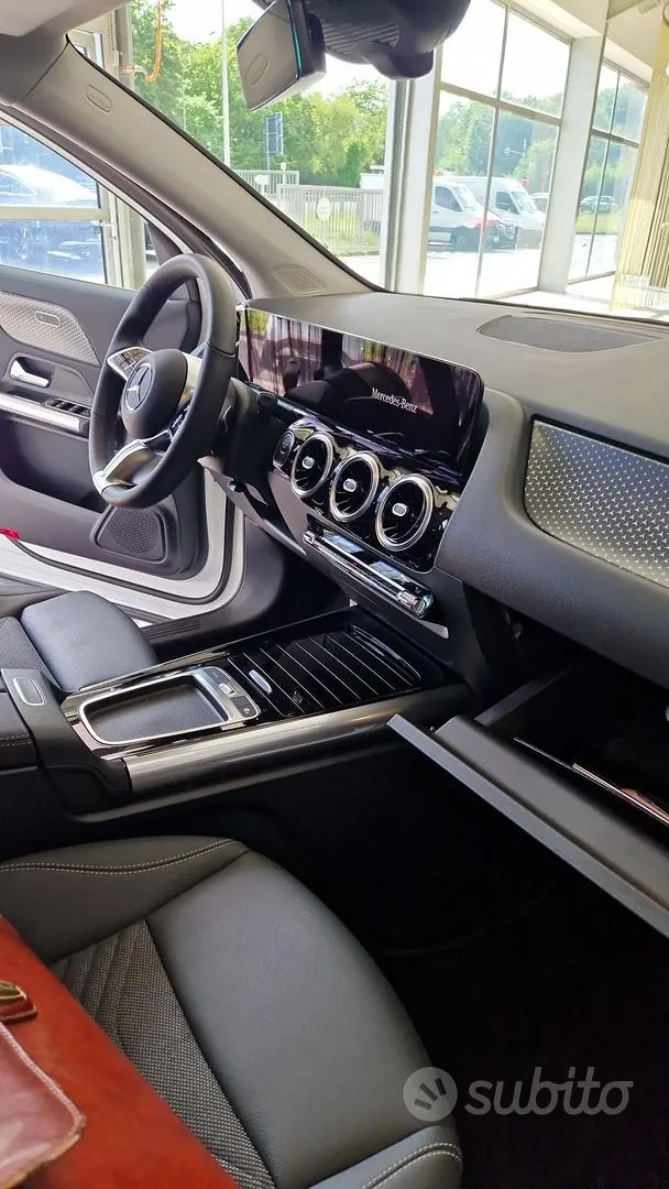 Mercedes-Benz Gla 2026 photo 5