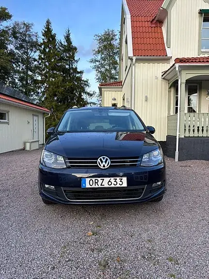Volkswagen Sharan 2015 photo 2