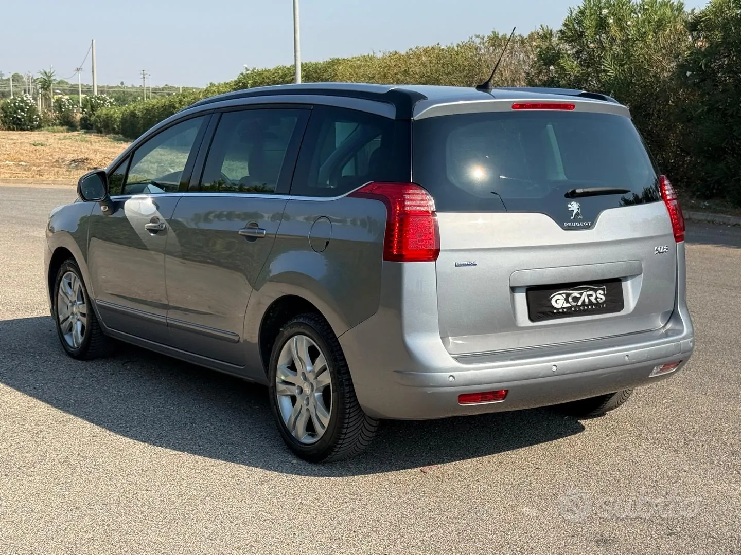 Peugeot 5008 2015 photo 3
