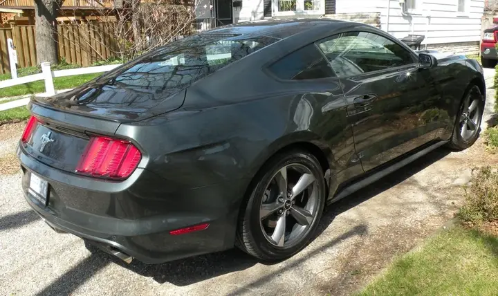 Ford Mustang 2016 photo 2