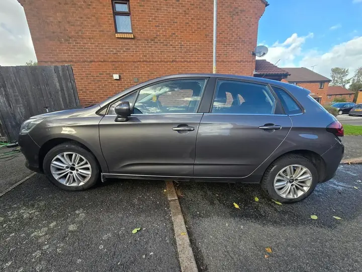 Citroen C4 2015 photo 4