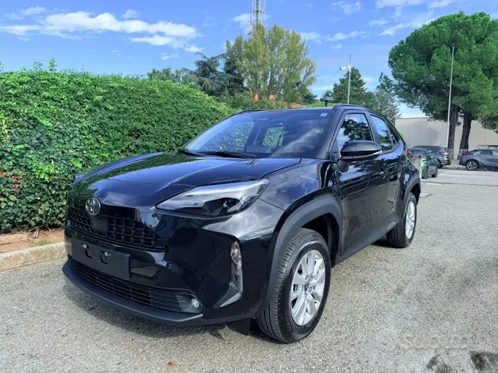 Toyota Yaris Cross 2026 photo 2