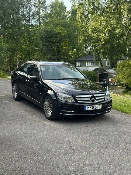 Mercedes-Benz C180