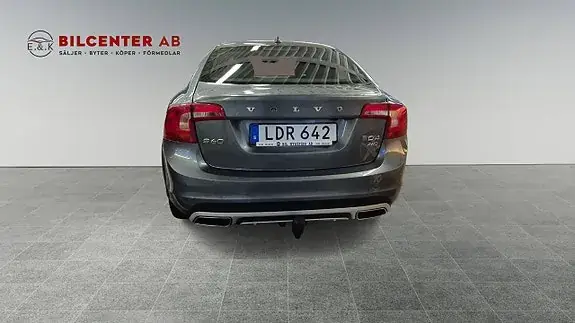 Volvo S60 Cross Country 2016 photo 4