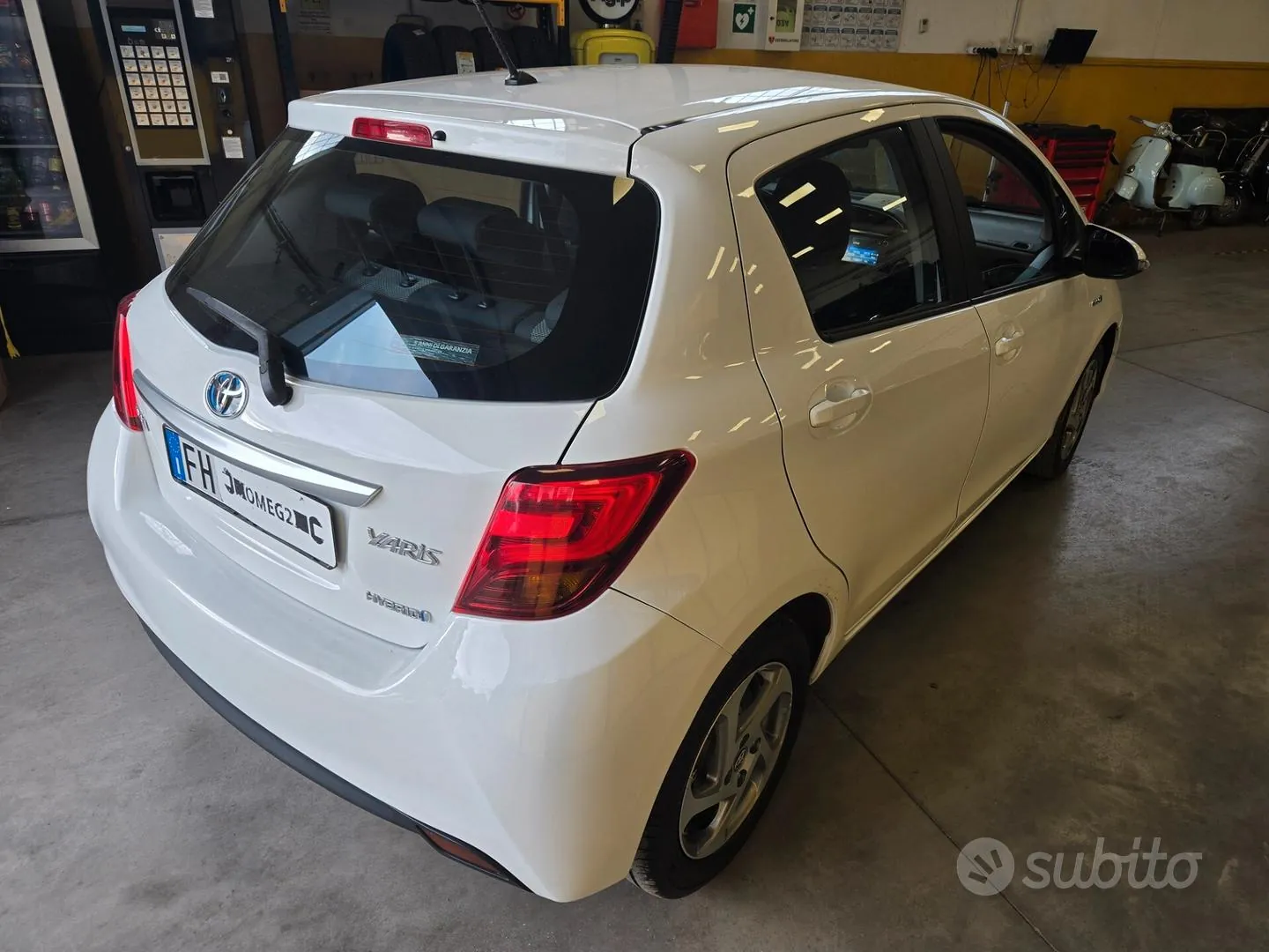 Toyota Yaris 2017 photo 5
