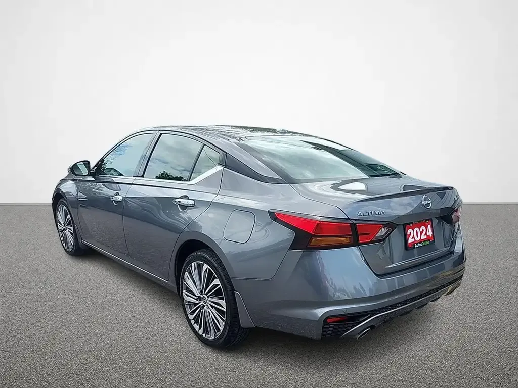 Nissan Altima 2024 photo 3
