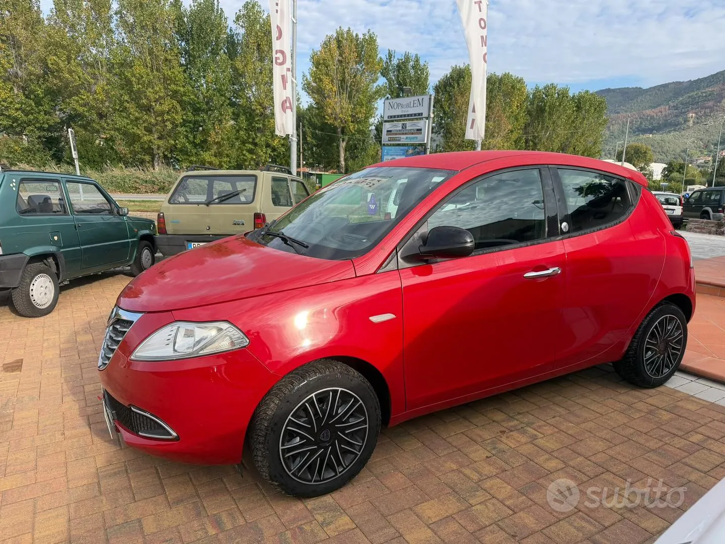 Lancia Ypsilon 2015 photo 2
