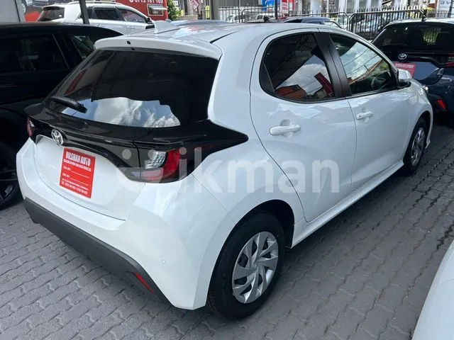 Toyota Yaris 2024 photo 3