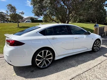 Holden Commodore 2019 photo 5