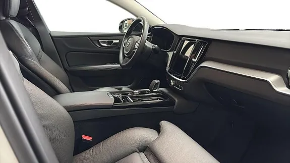 Volvo V60 2026 photo 5