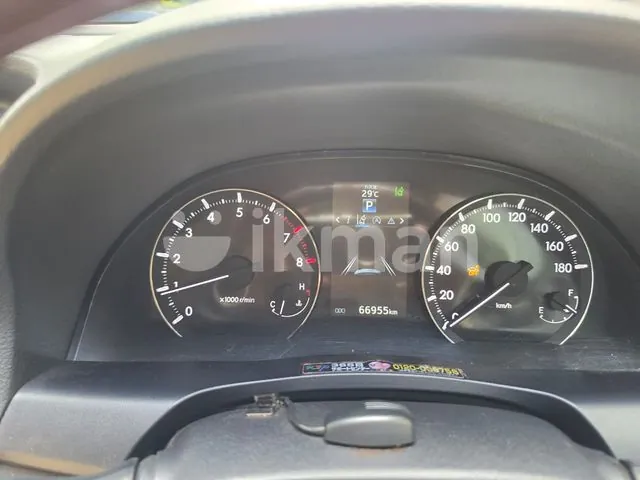 Toyota Premio 2018 photo 3