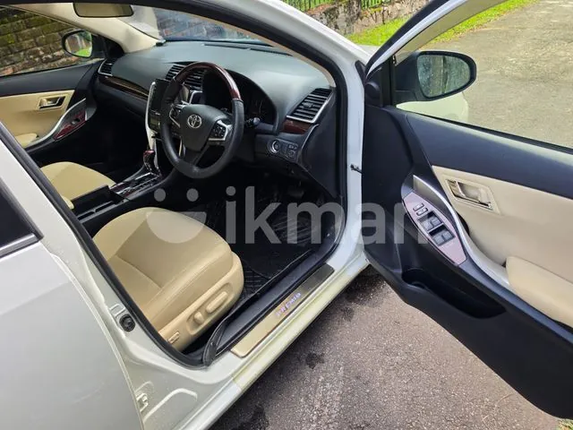 Toyota Premio 2018 photo 4