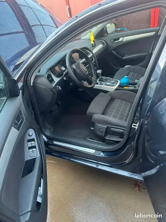 Audi A4 2015 photo 3